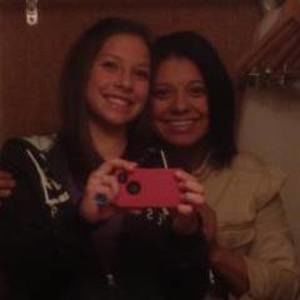 Meet your Posher, Yolanda